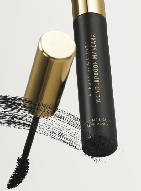 Biom Wonderproof Mascara Volume & Curl #01 Deep Black 5